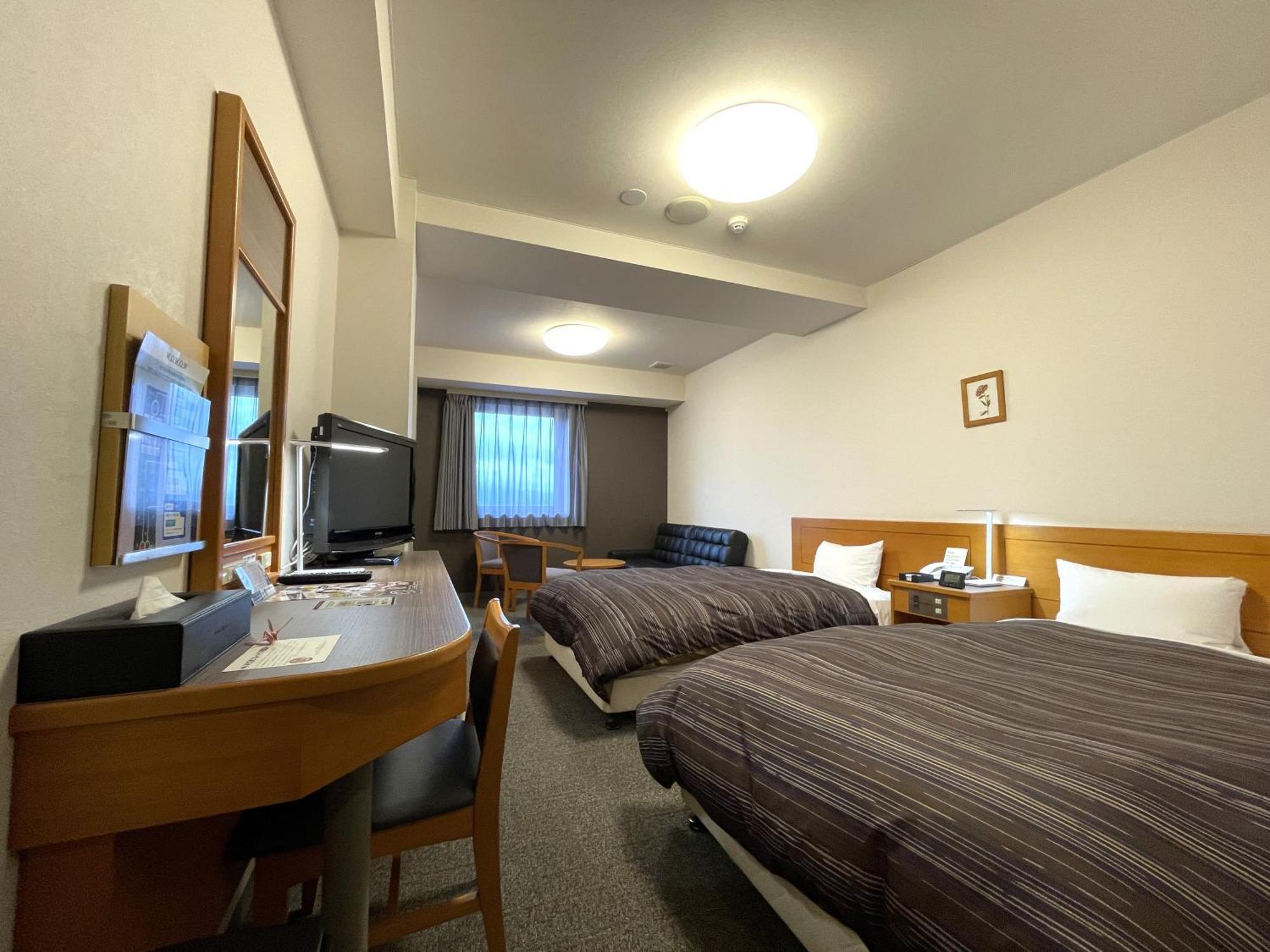 Hotel Route-Inn Niihama Exterior photo